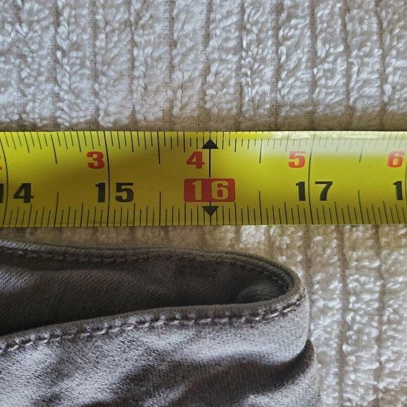 Catherine Malandrino Gray Denim Skinny Jeans with Floral Art - Picture 12 of 14